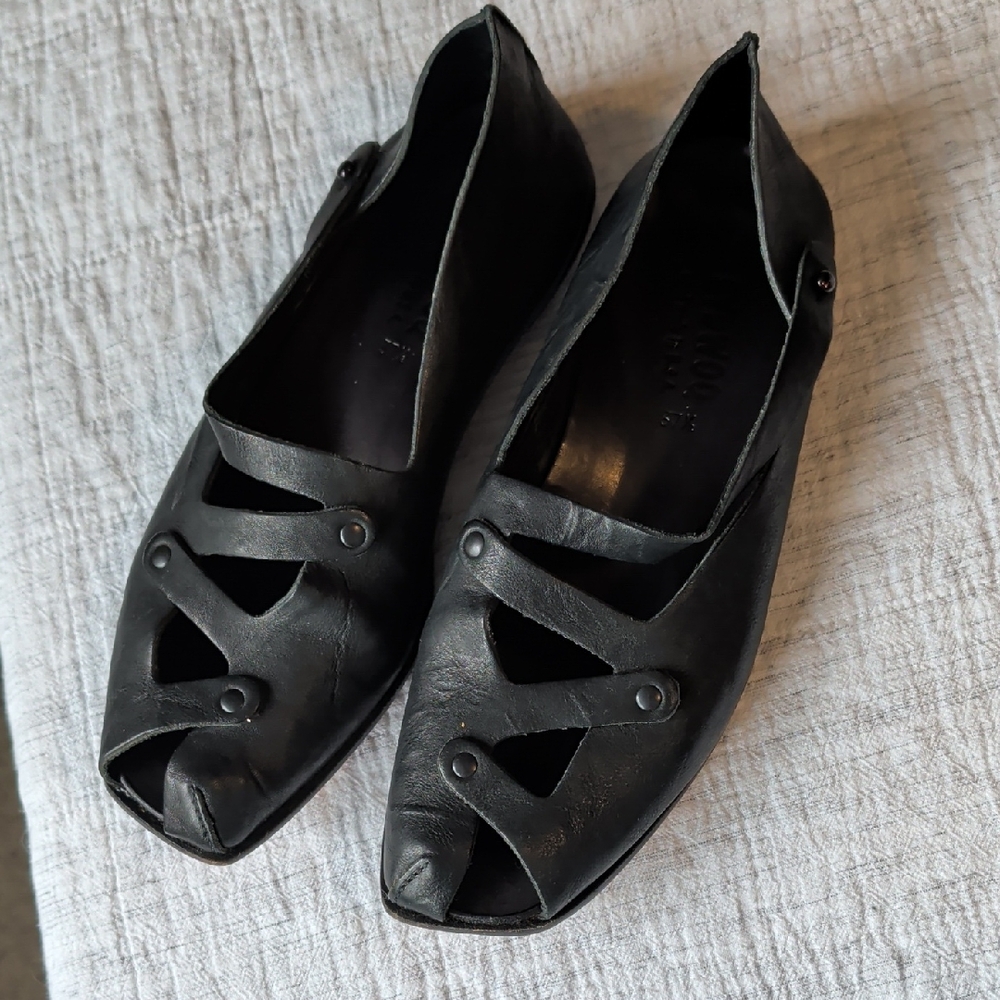 Cydwoq Black Women's Shoes 37.5